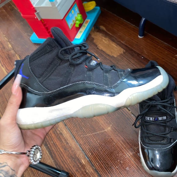 Gama 11’s - Picture 1 of 2